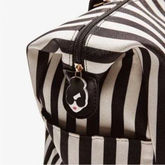 Alice & Olivia By‎ Stacey Bendet Black & White Striped Duffel Bag NWT - Picture 3 of 8